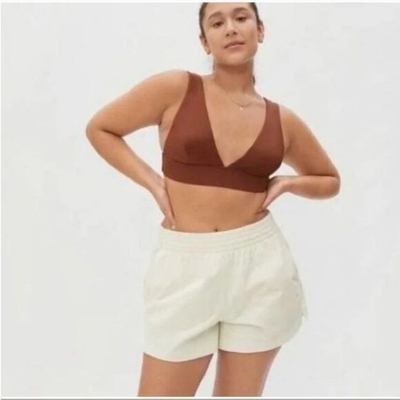 NWT Everlane ReNew The Triangle Bikini Top in Rosewood Size S - Picture 8 of 8